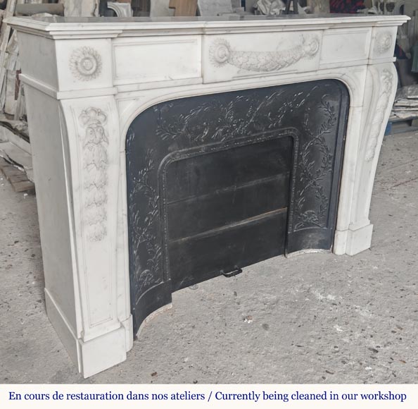 Napoleon III style fireplace in half-statuary marble decorated with a garland Napoleon III style fireplace in half-statuary marble decorated with a garland-4