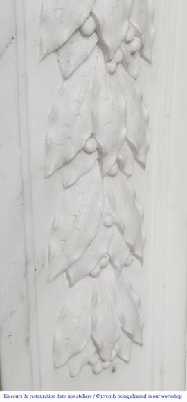 Napoleon III style fireplace in half-statuary marble decorated with a garland Napoleon III style fireplace in half-statuary marble decorated with a garland-7