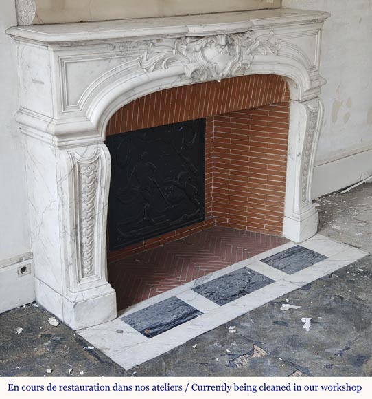 Regency style fireplace in half-statuary marble Regency style fireplace in half-statuary marble-4