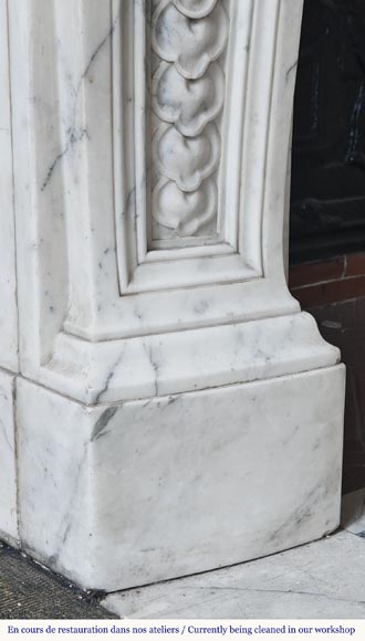 Regency style fireplace in half-statuary marble Regency style fireplace in half-statuary marble-7