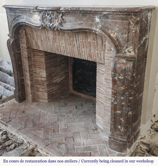 Louis XV period fireplace in Rouge Royal marble, decorated with a shell Louis XV period fireplace in Rouge Royal marble, decorated with a shell-5
