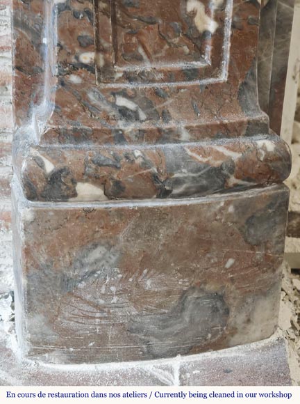 Louis XV period fireplace in Rouge Royal marble, decorated with a shell Louis XV period fireplace in Rouge Royal marble, decorated with a shell-7