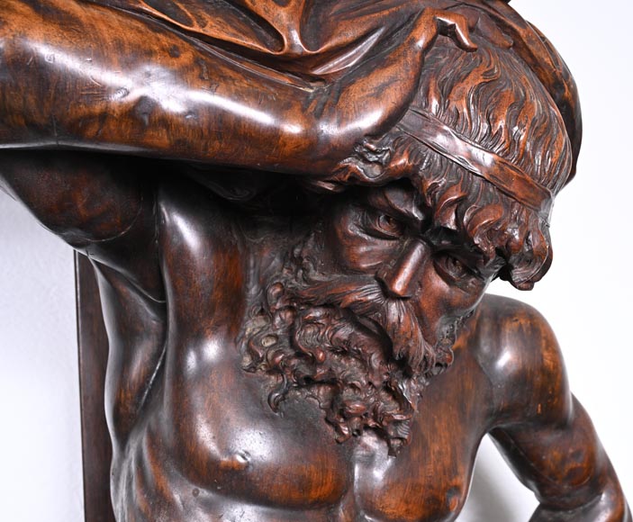 Monumental Italian carved walnut fireplace, Neo-Renaissance style, circa 1880 Monumental Italian carved walnut fireplace, Neo-Renaissance style, circa 1880-9