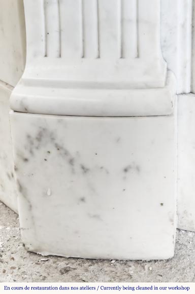 Louis XV style fireplace decorated with a palmette Louis XV style fireplace decorated with a palmette-7