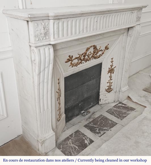 Louis XVI style fireplace in half-statuary marble, with rudenté decoration Louis XVI style fireplace in half-statuary marble, with rudenté decoration-2