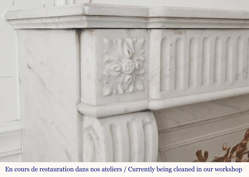 Louis XVI style fireplace in half-statuary marble, with rudenté decoration Louis XVI style fireplace in half-statuary marble, with rudenté decoration-3