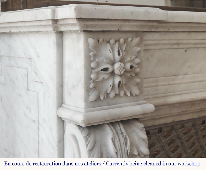 Louis XVI style fireplace in Carrara marble, decorated with acanthus leaves Louis XVI style fireplace in Carrara marble, decorated with acanthus leaves-3