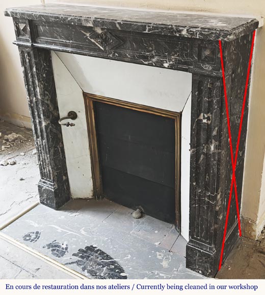 Louis XVI period fireplace in Saint Anne grey marble Louis XVI period fireplace in Saint Anne grey marble-4
