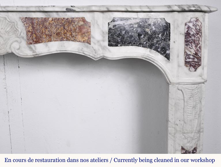 Provençal-style fireplace in veined Carrara marble and colored marble Provençal-style fireplace in veined Carrara marble and colored marble-8