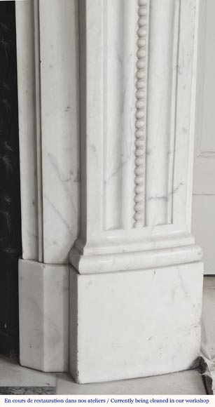 Curved Louis XVI style fireplace with beaded decoration, in semi-statuary marble. Curved Louis XVI style fireplace with beaded decoration, in semi-statuary marble.-10