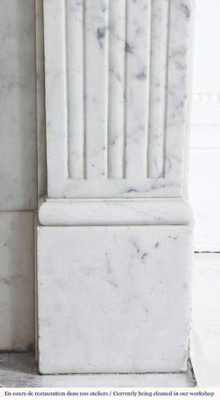 Louis XVI style fireplace with molded decoration, in Carrara marble Louis XVI style fireplace with molded decoration, in Carrara marble-7