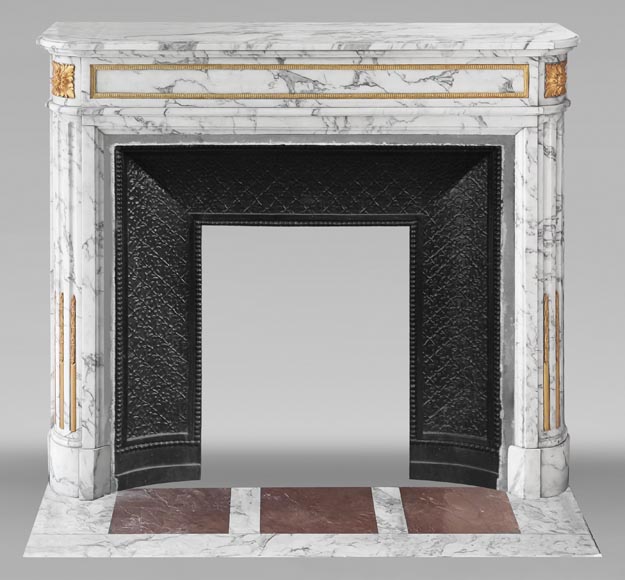 Louis XVI style fireplace in Arabescato marble, with bronze decoration Louis XVI style fireplace in Arabescato marble, with bronze decoration-0