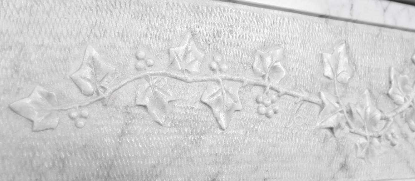 Louis XVI period fireplace with carved fruit decoration, in veined Carrara marble Louis XVI period fireplace with carved fruit decoration, in veined Carrara marble-4