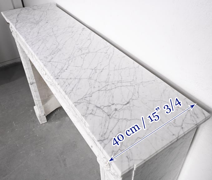 Louis XVI period fireplace with carved fruit decoration, in veined Carrara marble Louis XVI period fireplace with carved fruit decoration, in veined Carrara marble-13