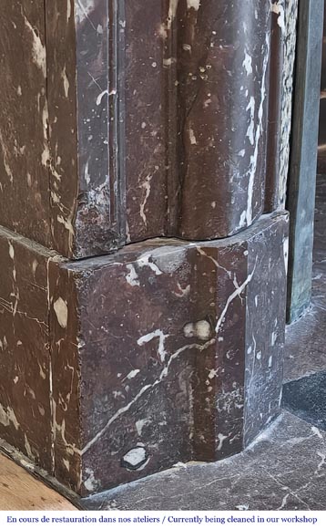 Louis XIV style fireplace with acroterion, in Northern Red marble Louis XIV style fireplace with acroterion, in Northern Red marble-4