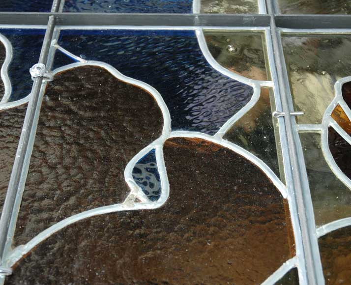 Stained glass window, painted by Thomas from Valence, 1915 Stained glass window, painted by Thomas from Valence, 1915-12