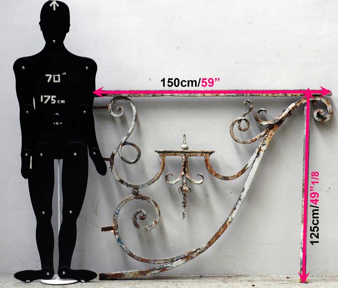 Wrought iron bracket from Large Louis XIV period  Wrought iron bracket from Large Louis XIV period -4