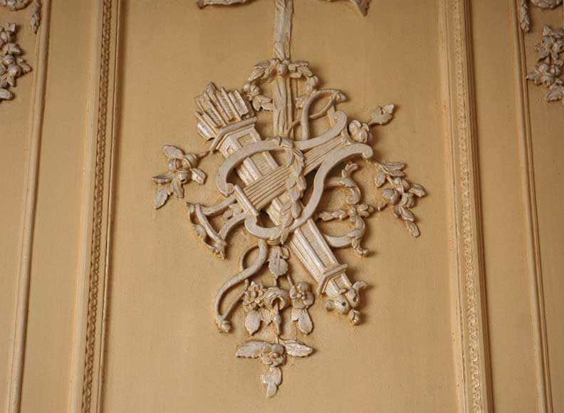 Antique Louis XVI period Trumeau mirror with musical symbols Antique Louis XVI period Trumeau mirror with musical symbols-2