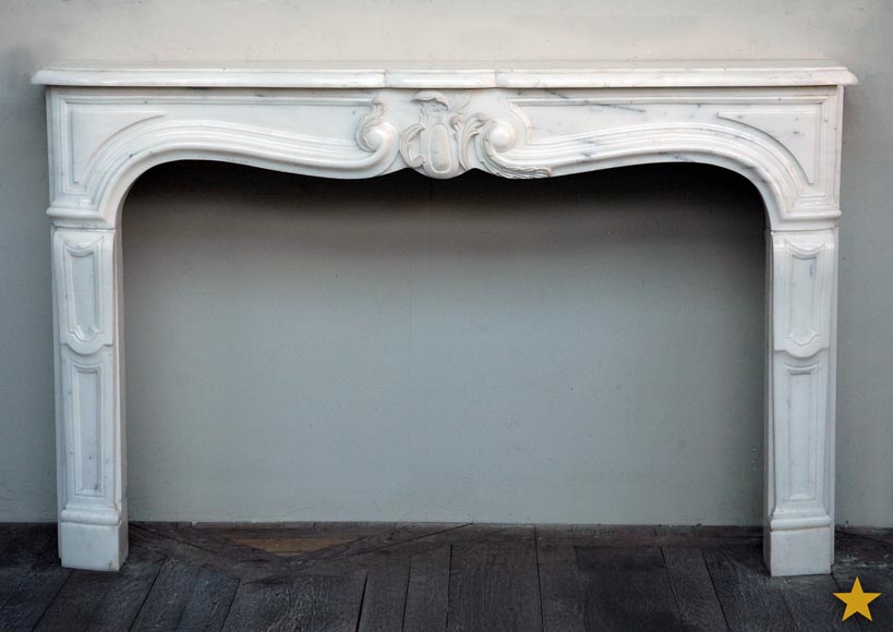 Semi-statuary marble mantel made in 1960 Semi-statuary marble mantel made in 1960-0