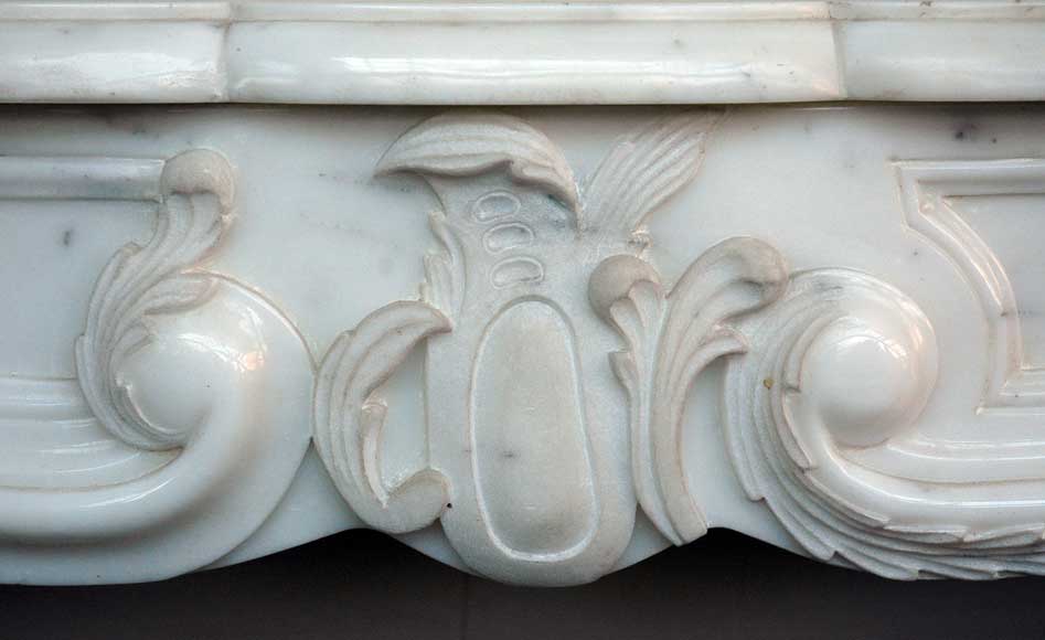 Semi-statuary marble mantel made in 1960 Semi-statuary marble mantel made in 1960-1