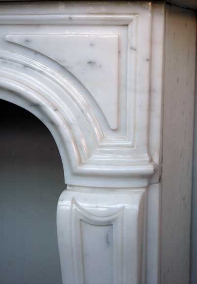 Semi-statuary marble mantel made in 1960 Semi-statuary marble mantel made in 1960-2
