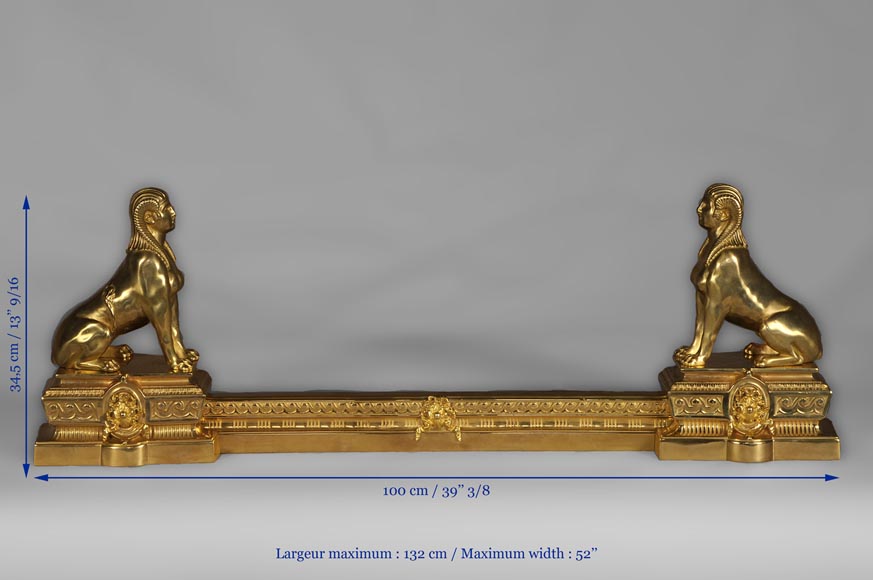 Antique firedog with sphinges decoration in golden bronze Antique firedog with sphinges decoration in golden bronze-7