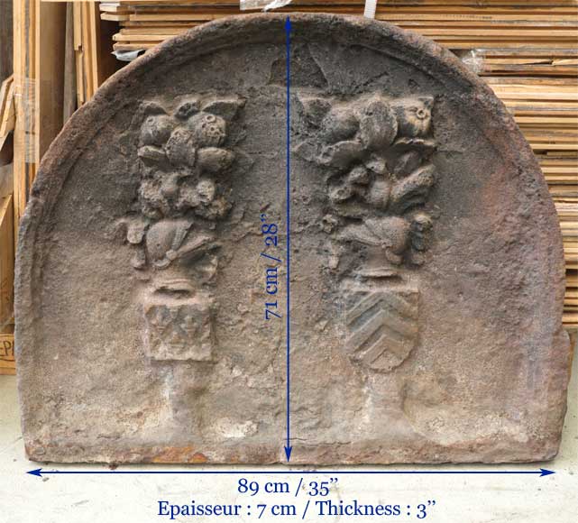 Antique fireback with two coat of arms Antique fireback with two coat of arms-10