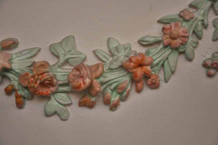 Antique Louis XVI pierglass with pomychrome stucco decoration representing garlands of flowers Antique Louis XVI pierglass with pomychrome stucco decoration representing garlands of flowers-4