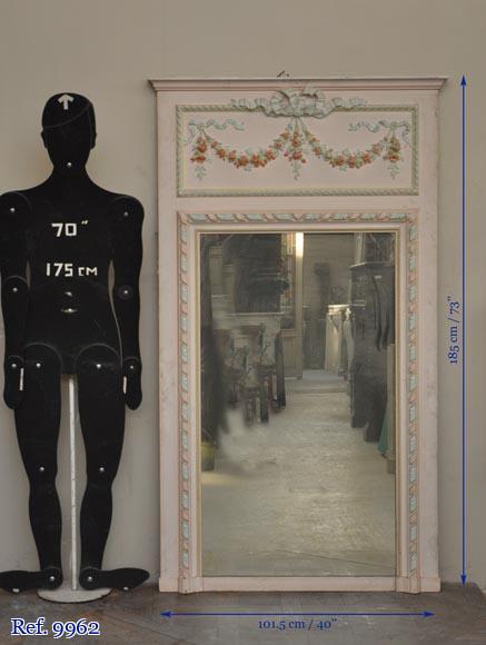 Antique Louis XVI pierglass with pomychrome stucco decoration representing garlands of flowers Antique Louis XVI pierglass with pomychrome stucco decoration representing garlands of flowers-8