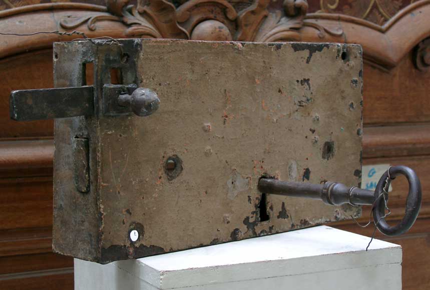 18th century lock.-2