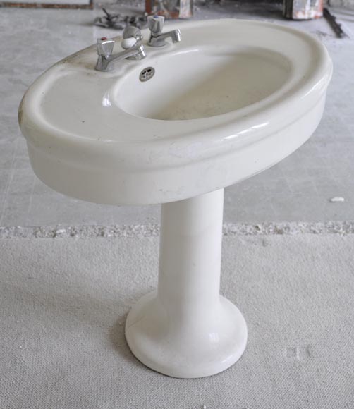 Antique earthenware pedestal sink-2