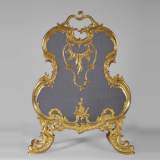 Antique Louis XV style gilt-bronze fire screen, 19th century, foliages and flowers decor