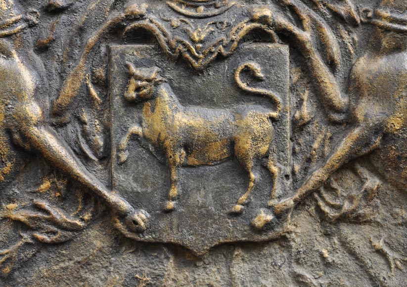 Important antique fireback with Jean Bouhier de Savigny coat of arms, first half of the 18th century-1