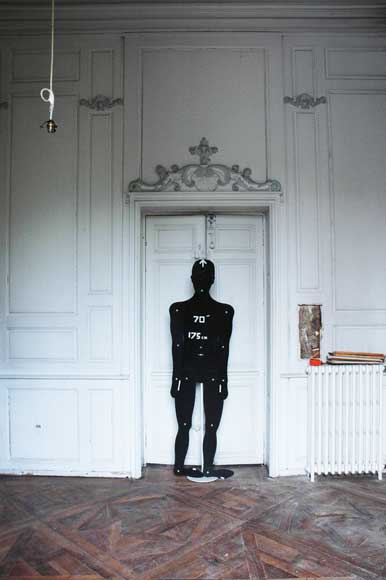 Paneled room and rare parquet flooring from the 18th century-17