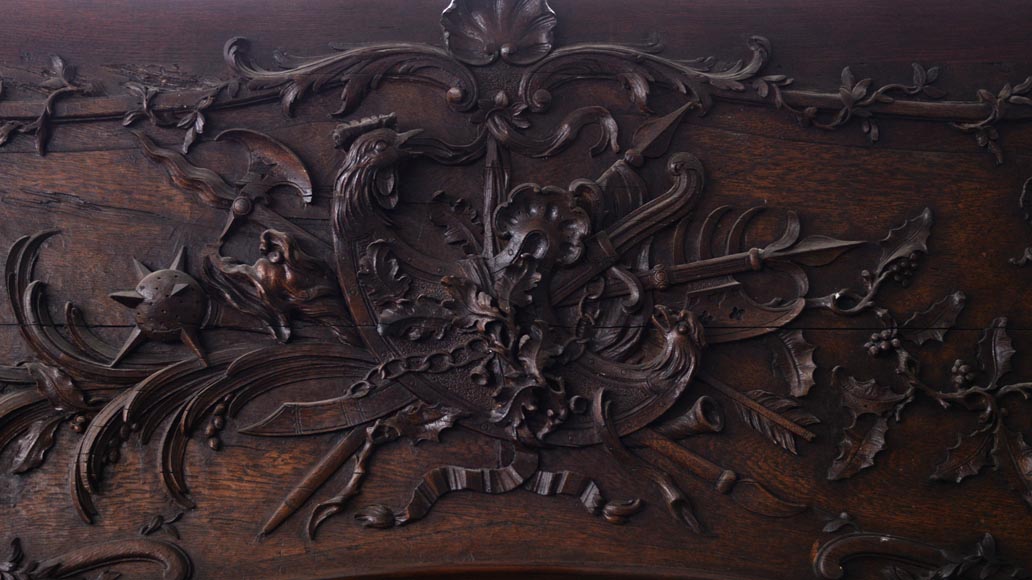 Antique carved oak overmantel pierglass with War Trophies decor, carved elements from the 18th century-4