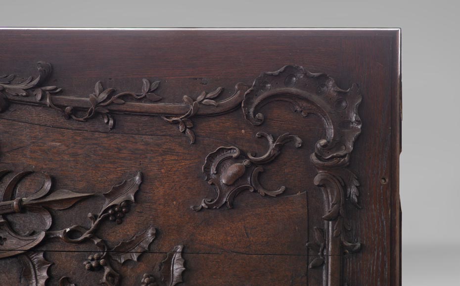 Antique carved oak overmantel pierglass with War Trophies decor, carved elements from the 18th century-5