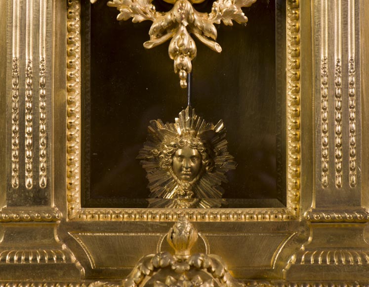 Important Louis XVI style gilt bronze clock with solar mask, Napoleon 3 period-4