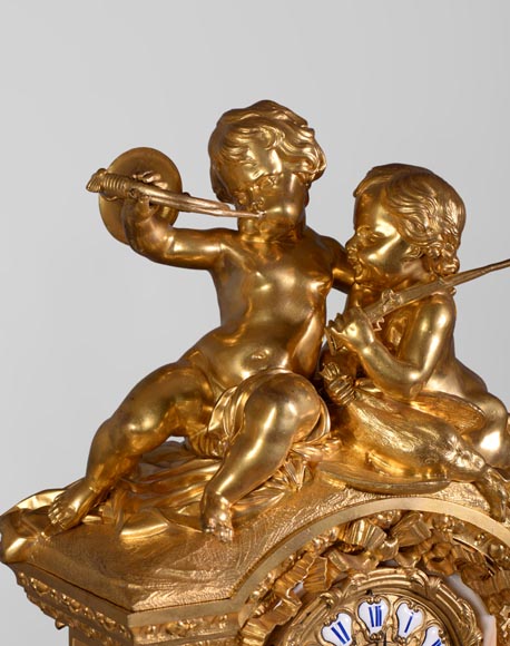 Maison DENIERE - Napoléon III style fireplace insert, in marble and gilded bronze, with children-4