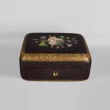 Julien-Nicolas RIVART (1802-1867) - Leather sheathed jewelry box decorated of porcelain marquetry