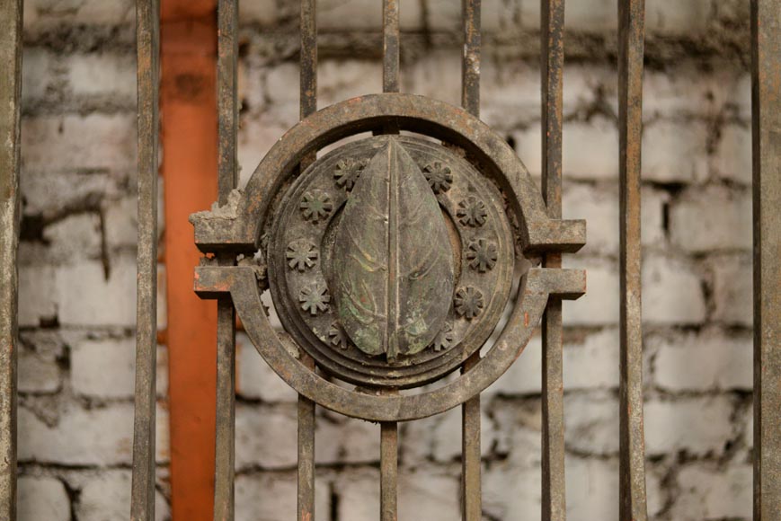 POILLERAT Gilbert - Art Deco pair of doors and window railing, wrought iron and bronze, 1936-6