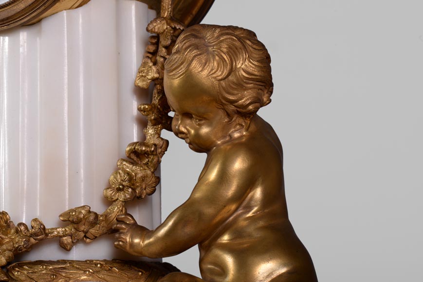 Louis XVI style little clock with putti by Perrineau-5