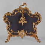 Antique Louis XV style firescreen with cornucopias decor