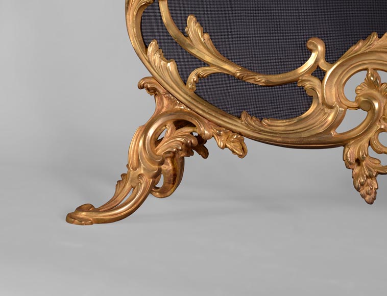 Antique Louis XV style firescreen with cornucopias decor-4