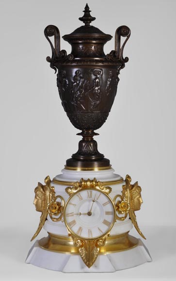 Important Napoléon III style double side clock in statuary marble and bronze-7