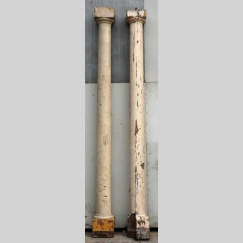 Pair of 18th century wood columns