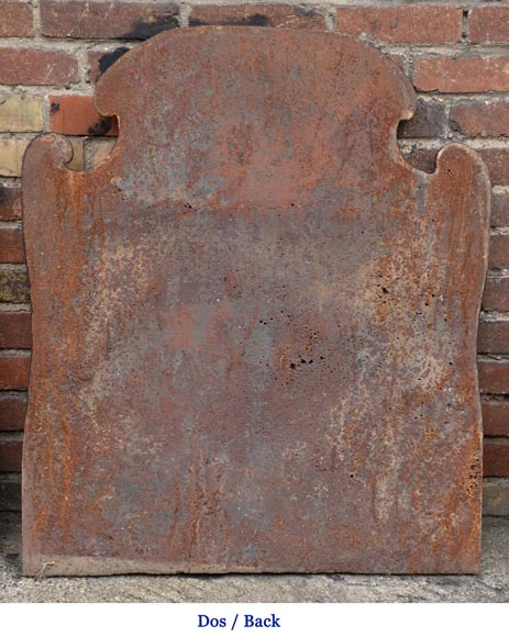 Beautiful antique cast iron fireback with the Cléron family coat of arms, 18th century-7