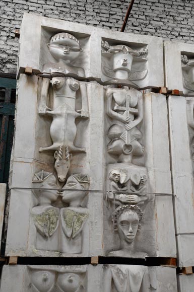 Set of ethnic style monumental decorative elements in plaster, 20th century-1