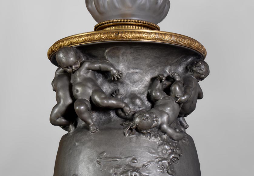 Paul ROUSSEL (1867-1928) - Pair of pewter lamps, cast by Eugène Soleau and globe signed Sèvres-1