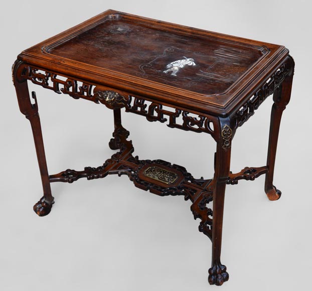 Japanese style table, openwork wooden friezes, top decorated with a japanese hunter-0