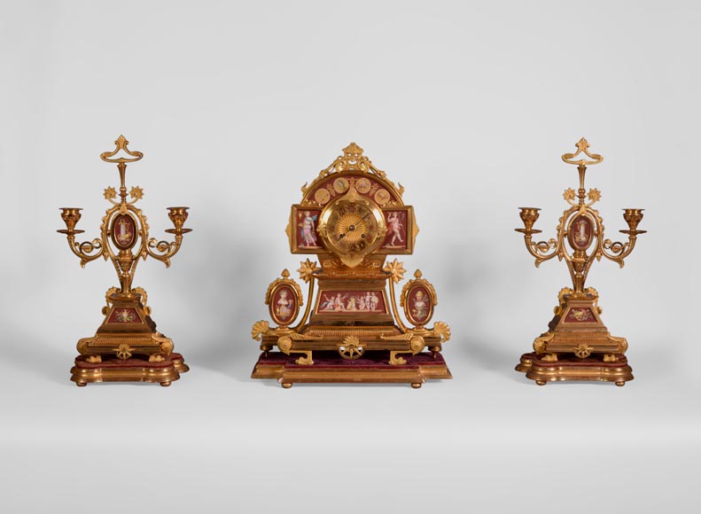 Neo-Pompeian style clock set made out of gilded bronze and red ceramic-0